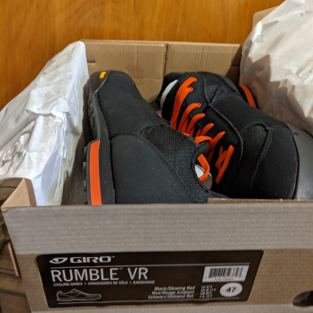 Giro Rumble VR Cycling Shoes - Black and Orange size 13